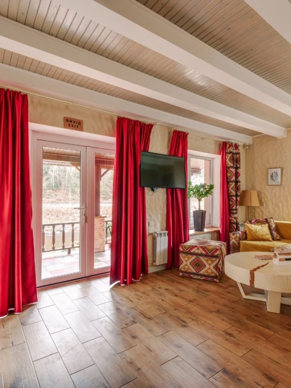 Custom Curtains in Tirunelveeli